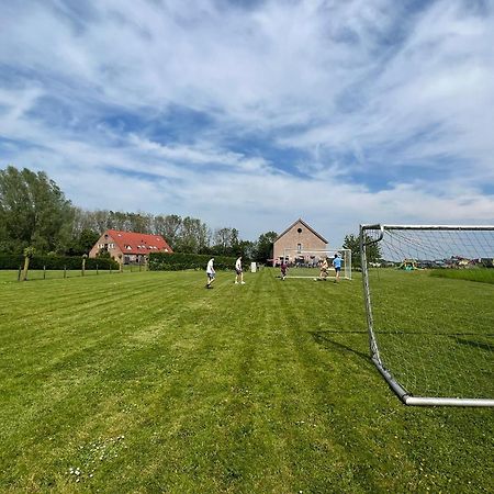 Accommodatie In Herbouwde Boerenschuur Koestal Retranchement Exterior photo